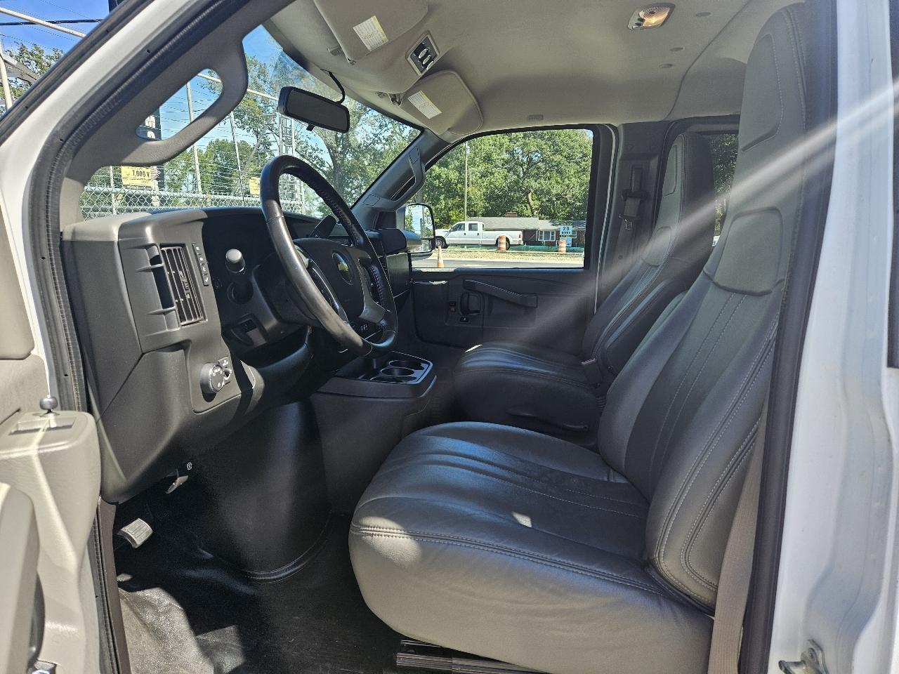 Chevrolet Express  2019