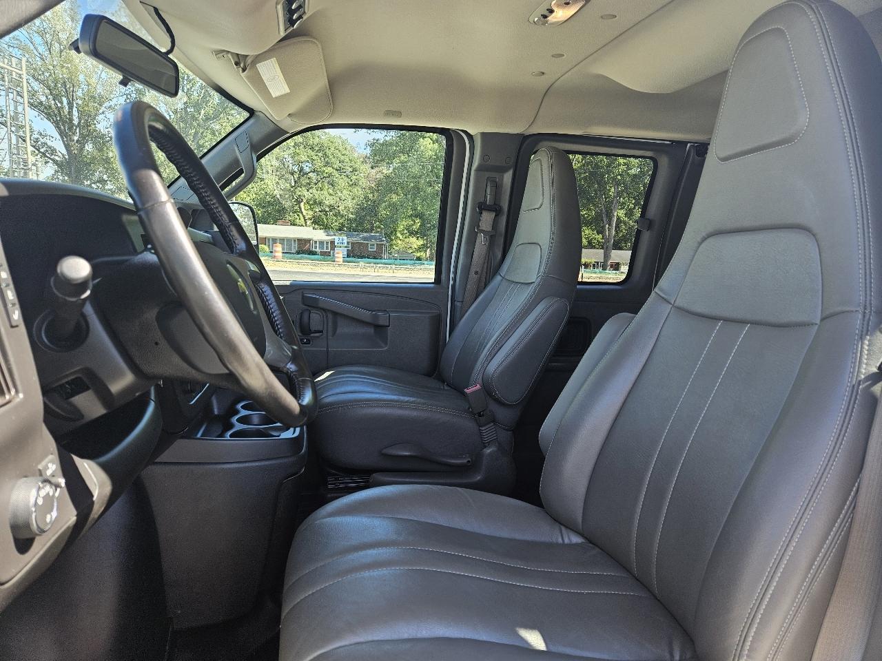 Chevrolet Express  2019