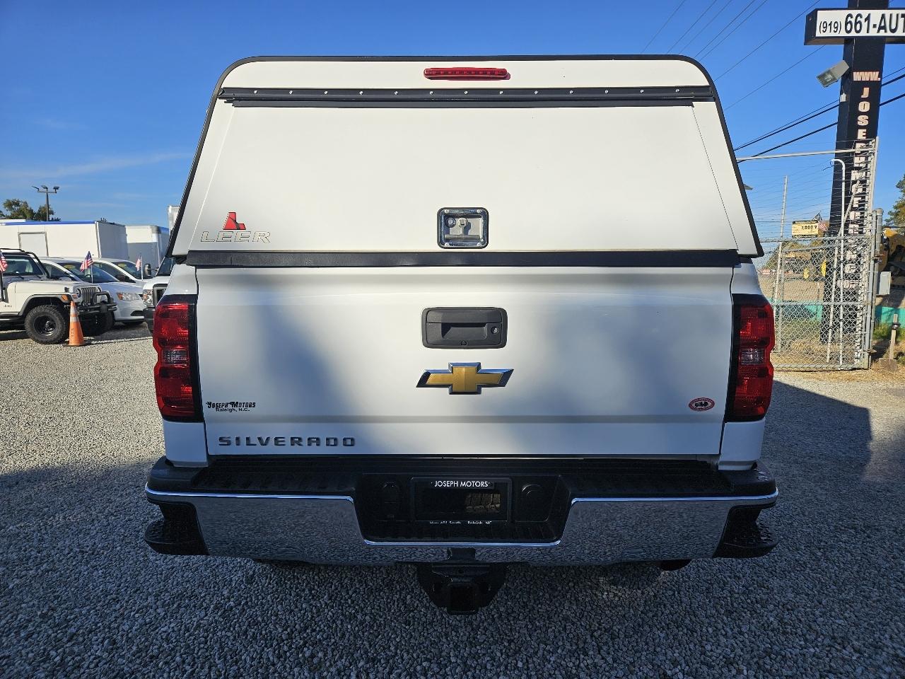 Chevrolet Silverado 3500HD Work Truck Crew Cab Long Box 4WD 2017