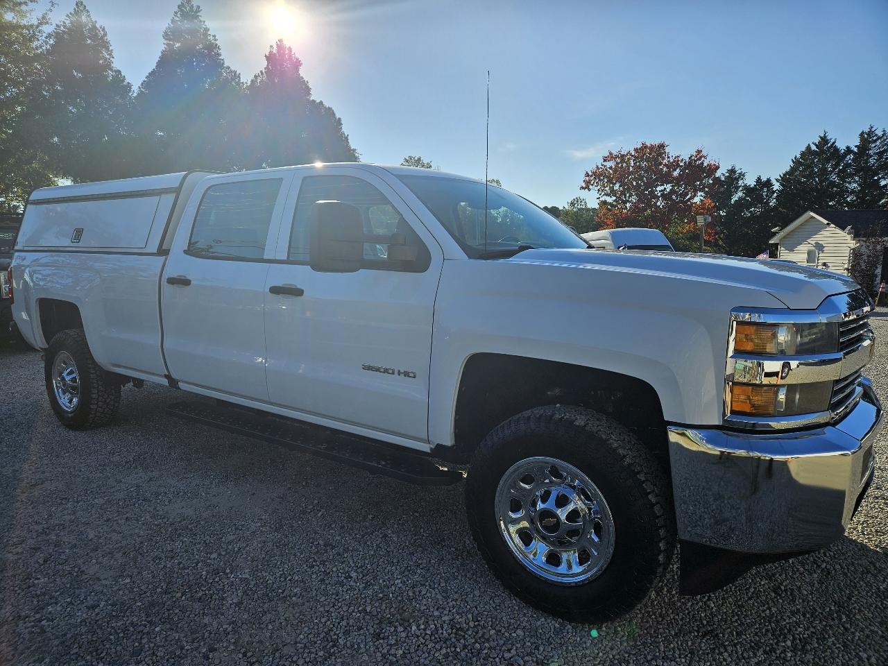 Chevrolet Silverado 3500HD Work Truck Crew Cab Long Box 4WD 2017
