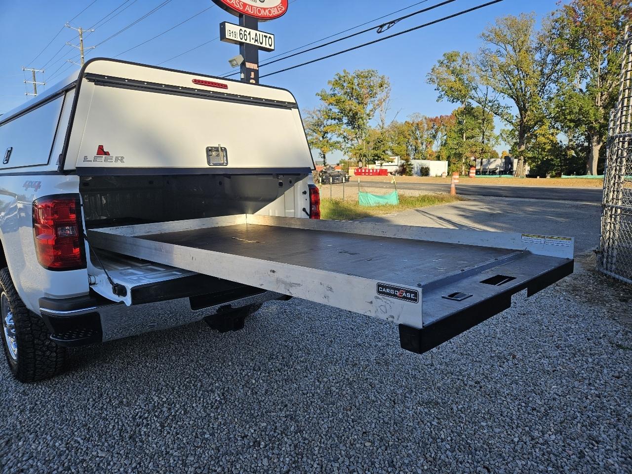 Chevrolet Silverado 3500HD Work Truck Crew Cab Long Box 4WD 2017