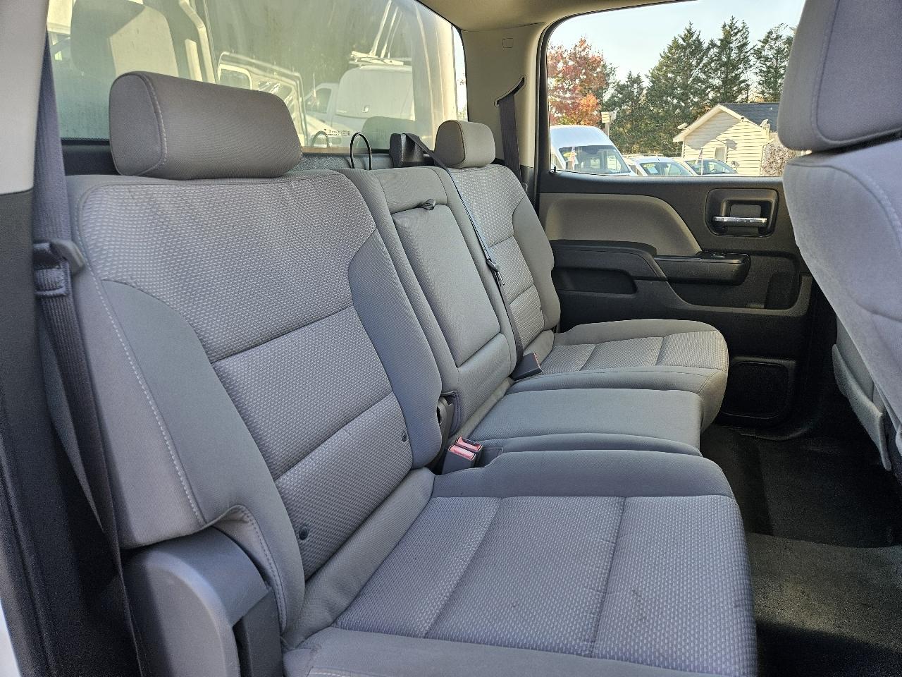 Chevrolet Silverado 3500HD Work Truck Crew Cab Long Box 4WD 2017