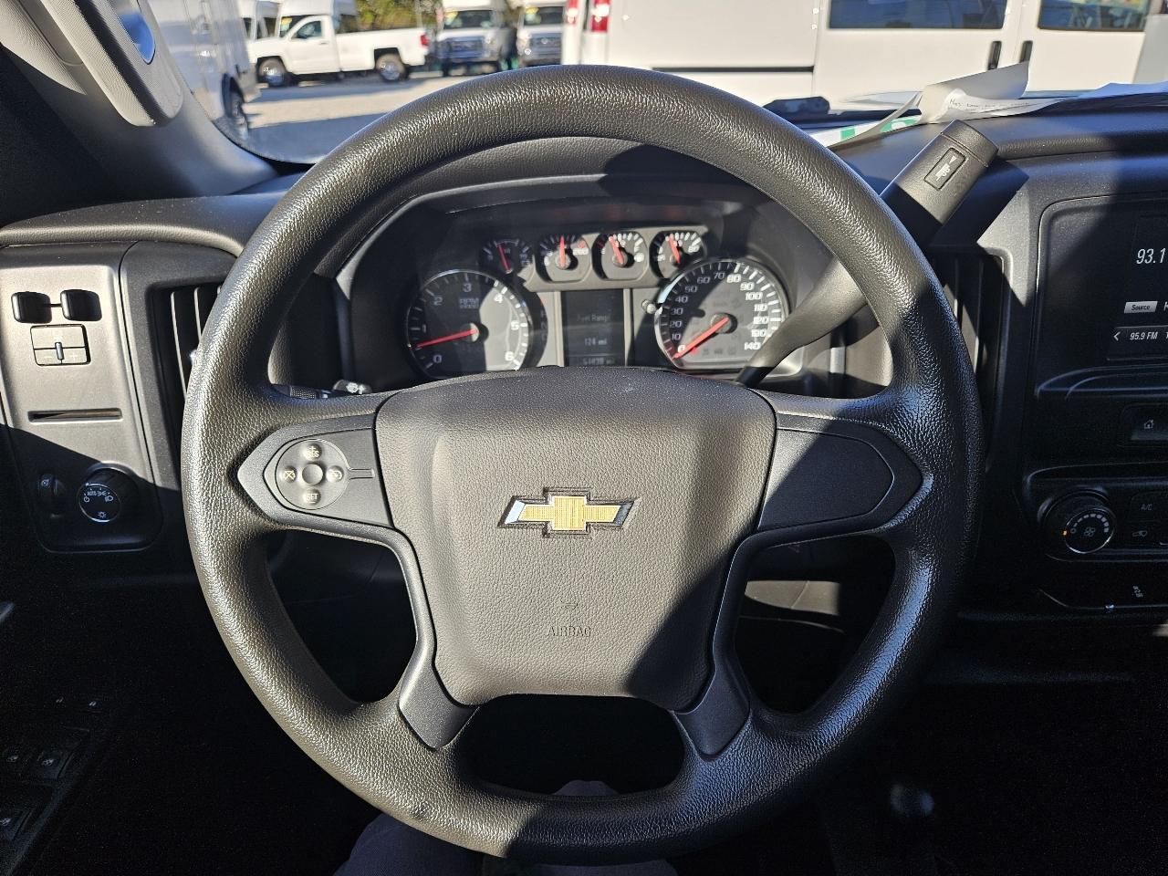 Chevrolet Silverado 3500HD Work Truck Crew Cab Long Box 4WD 2017