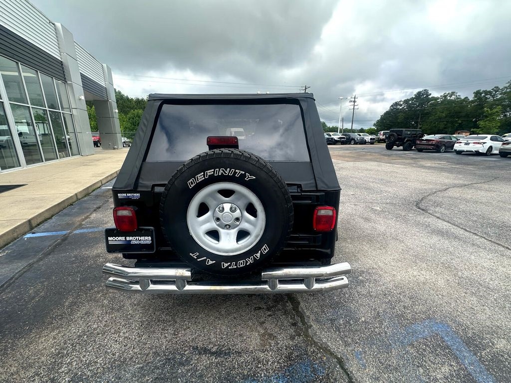 Jeep Wrangler 2dr Unlimited LWB 2005