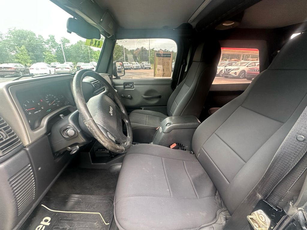 Jeep Wrangler 2dr Unlimited LWB 2005