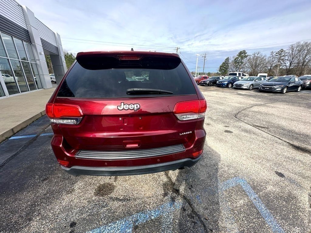 Jeep Grand Cherokee Laredo 4x2 2017