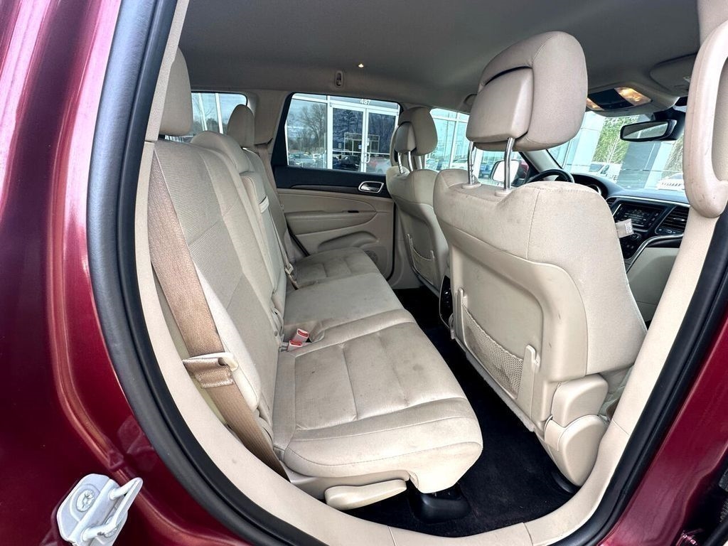 Jeep Grand Cherokee Laredo 4x2 2017