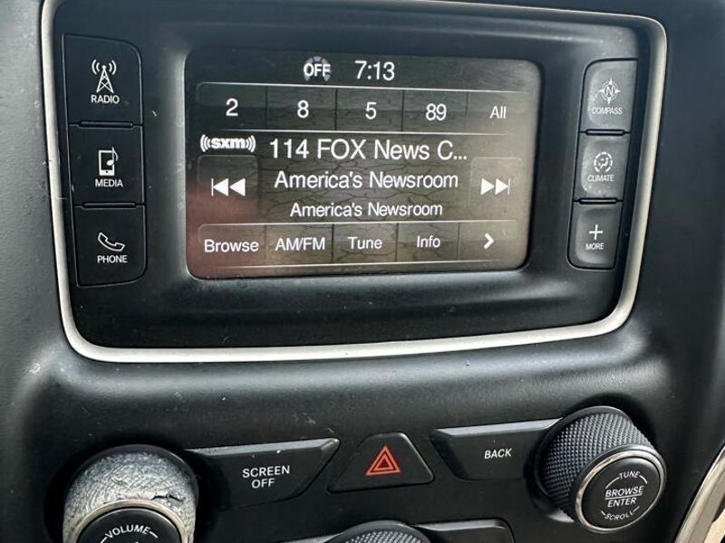 Jeep Grand Cherokee Laredo 4x2 2017