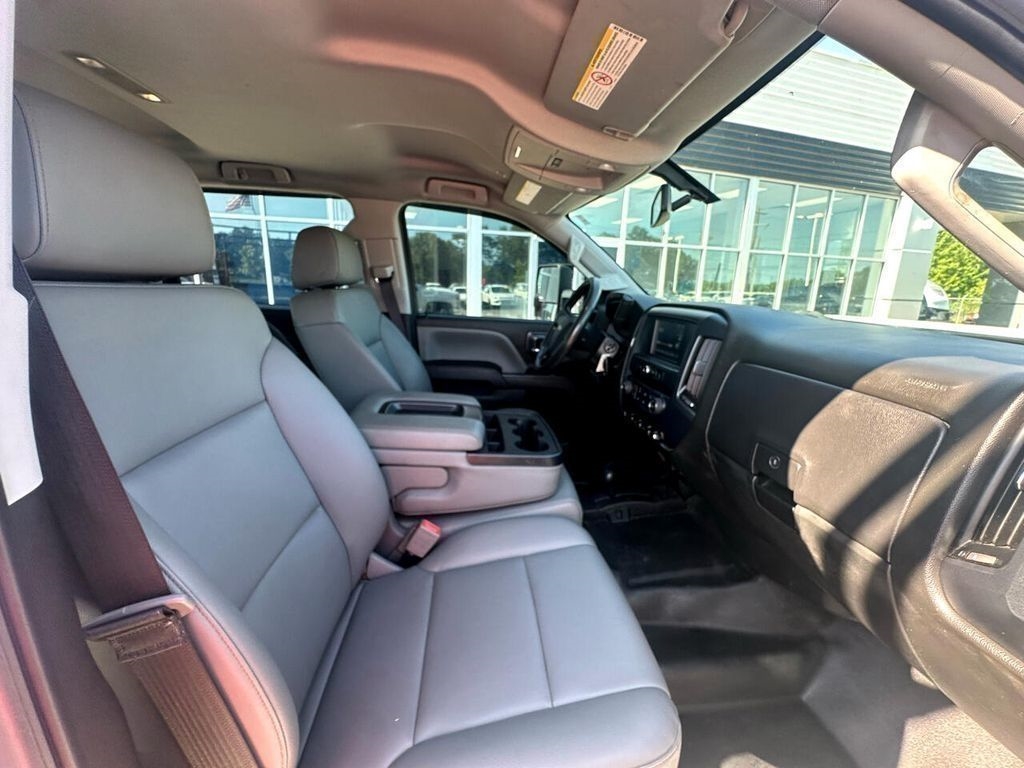 Chevrolet Silverado 3500HD 4WD Crew Cab 171.5" WB, 59.06" CA WT 2018