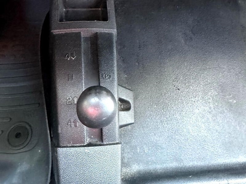 Chevrolet Silverado 3500HD 4WD Crew Cab 171.5" WB, 59.06" CA WT 2018