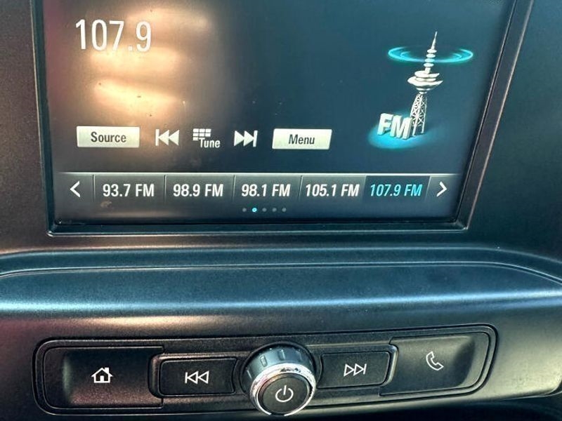 Chevrolet Silverado 3500HD 4WD Crew Cab 171.5" WB, 59.06" CA WT 2018