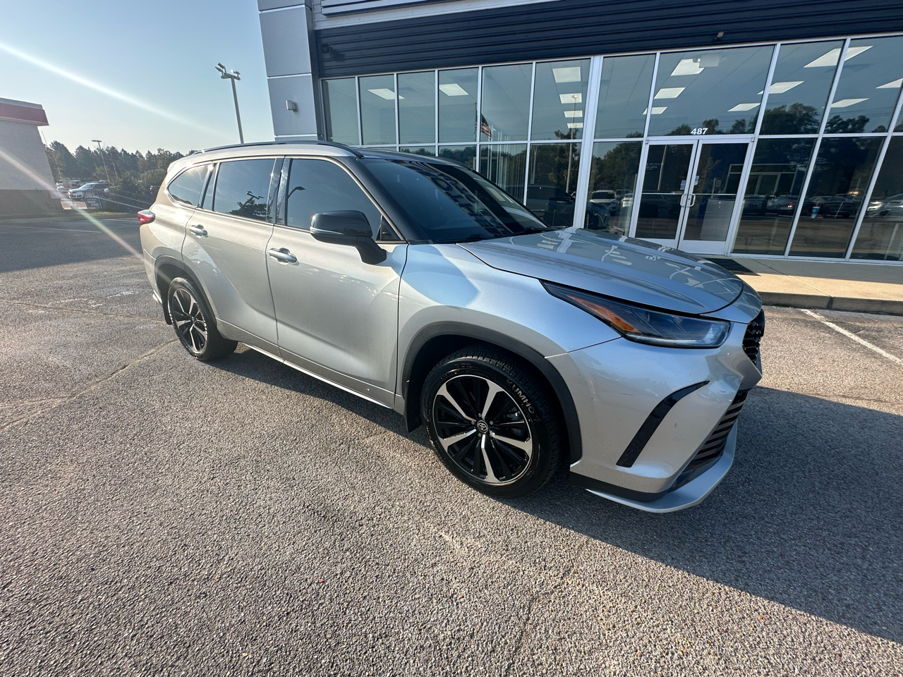 Toyota Highlander XSE AWD (Natl) 2021