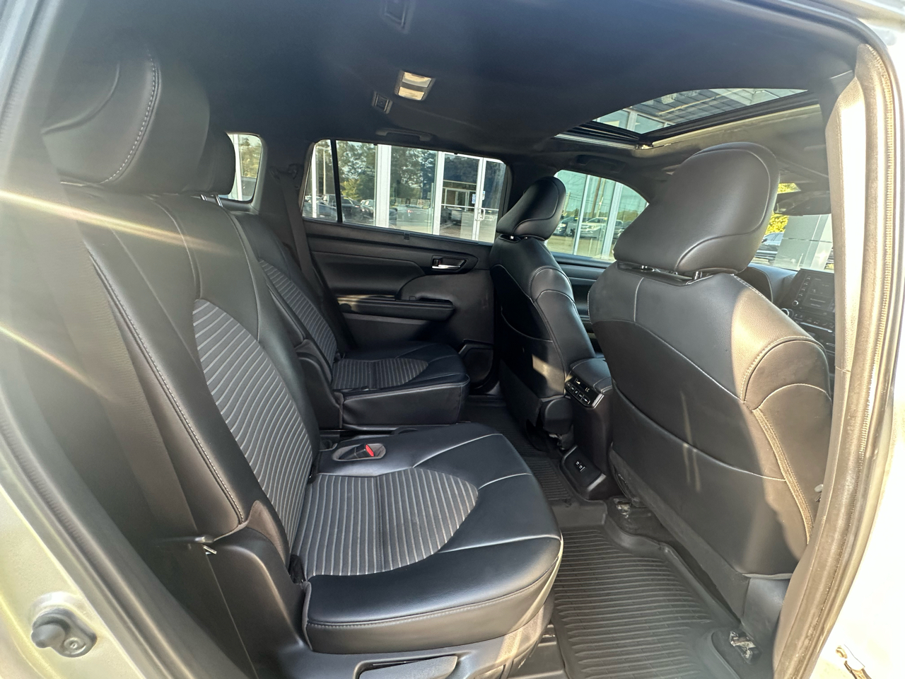 Toyota Highlander XSE AWD (Natl) 2021