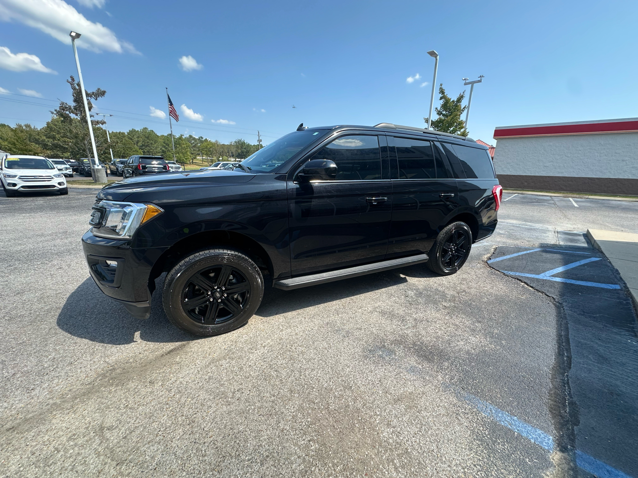 Ford Expedition XLT 4x2 2021