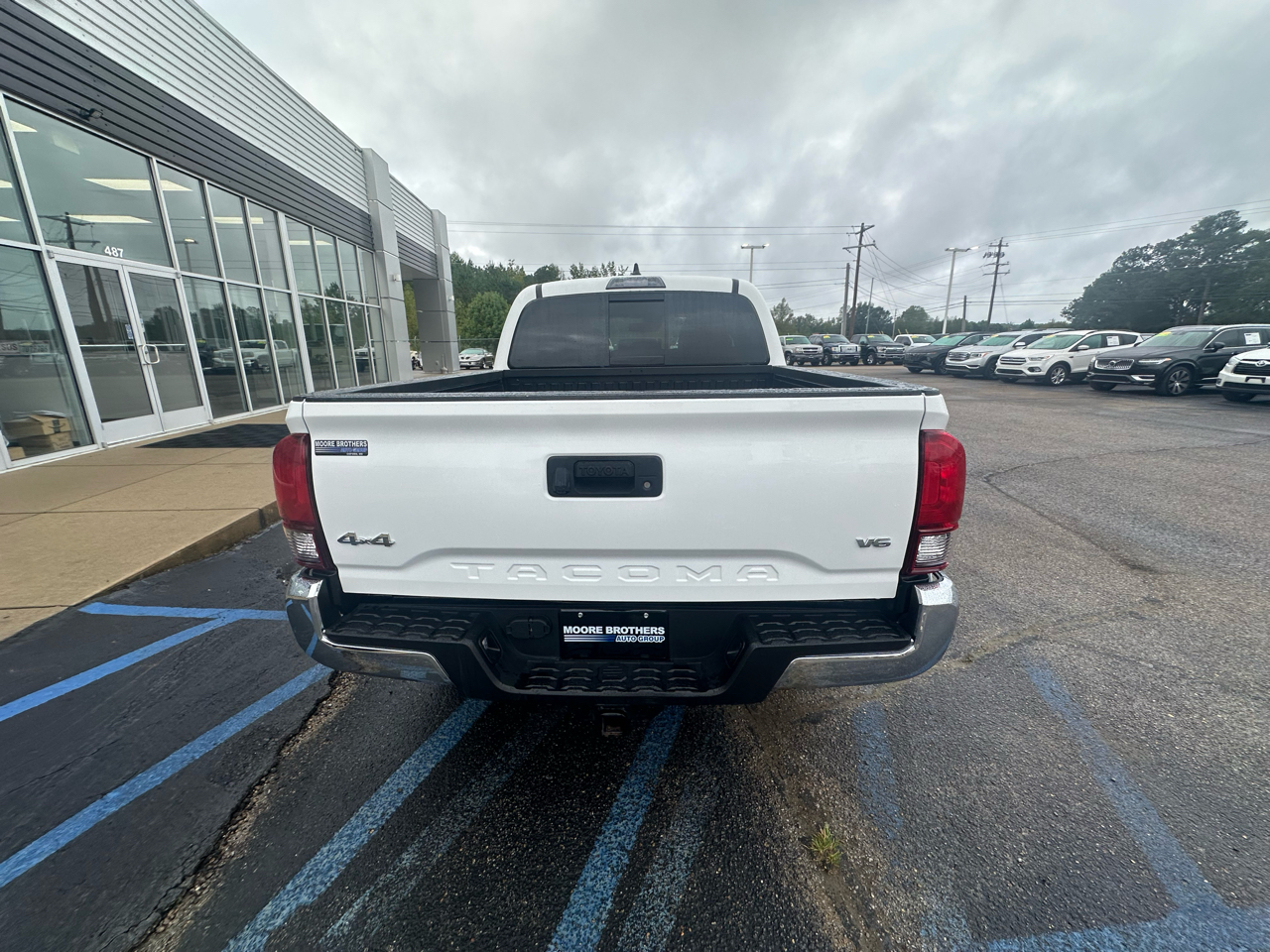 2022 Toyota Tacoma 4x4 TRD Double Cab V6 photo 6