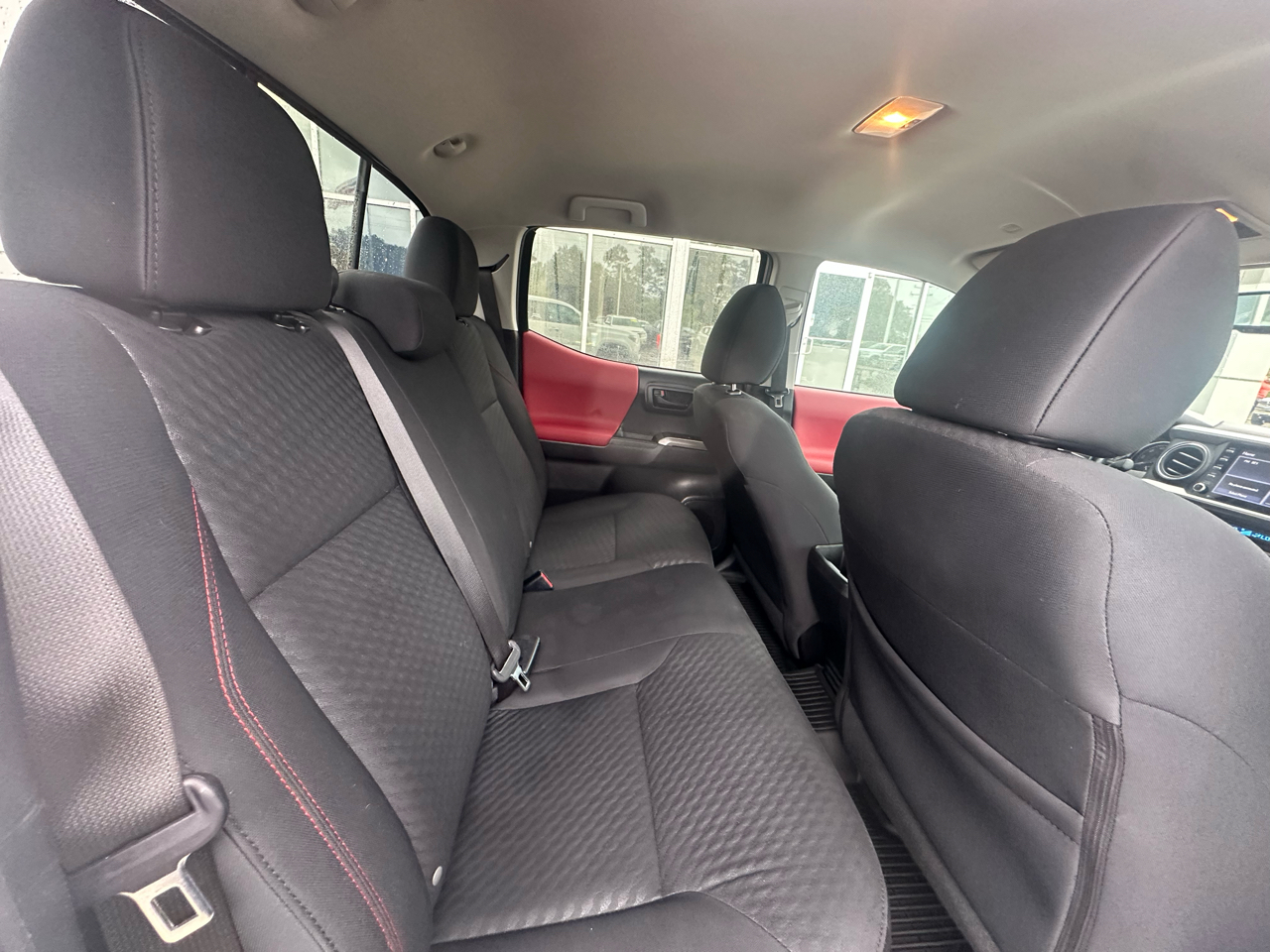 2022 Toyota Tacoma 4x4 TRD Double Cab V6 photo 12