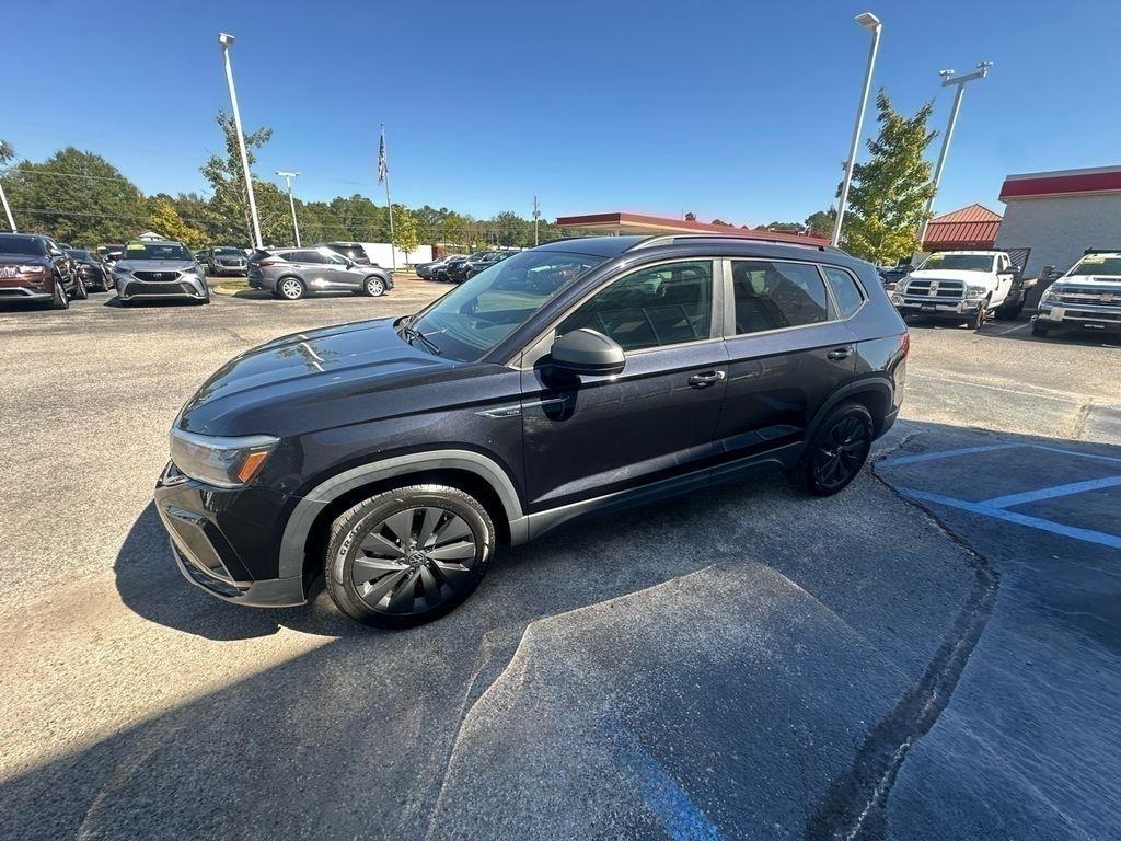 Volkswagen Taos S FWD 2022