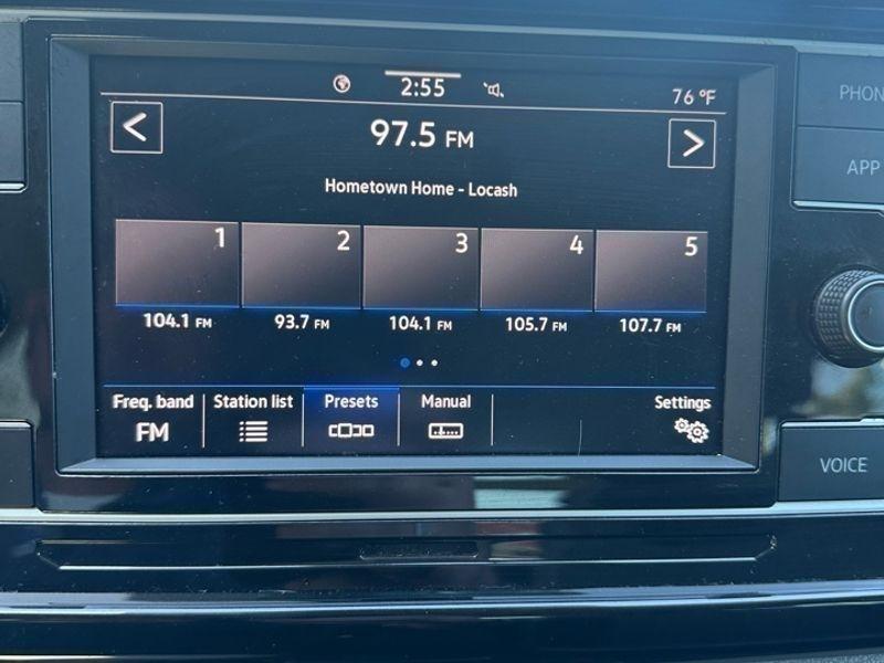 Volkswagen Taos S FWD 2022