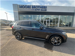 2023 BMW X5  2023 BMW X5