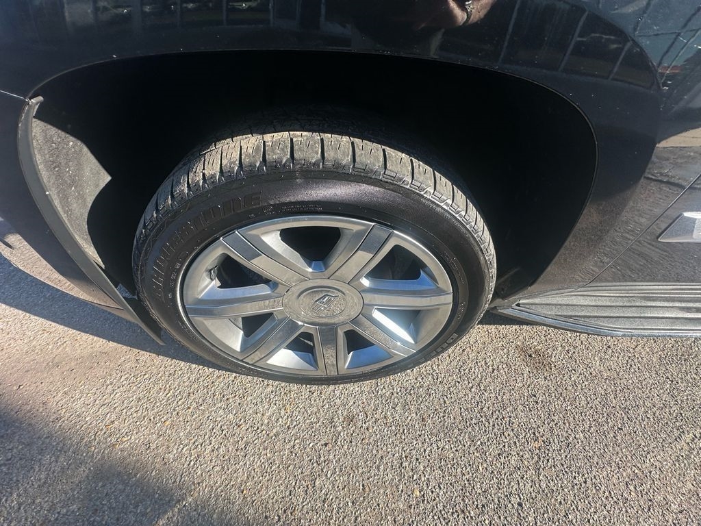 Cadillac Escalade 2WD 4dr Luxury 2020