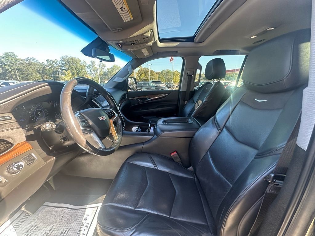 Cadillac Escalade 2WD 4dr Luxury 2020