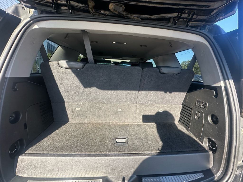 Cadillac Escalade 2WD 4dr Luxury 2020