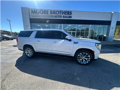 2021 GMC Yukon XL  2021 GMC Yukon XL