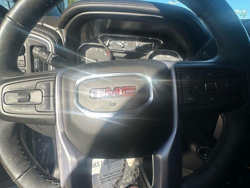 GMC Sierra 1500 4WD Crew Cab 147" SLT 2019