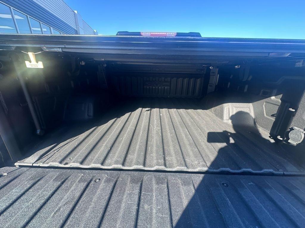 GMC Sierra 1500 4WD Crew Cab 147" SLT 2019