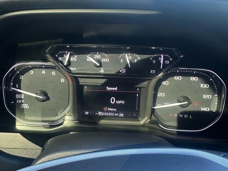 GMC Sierra 1500 4WD Crew Cab 147" SLT 2019