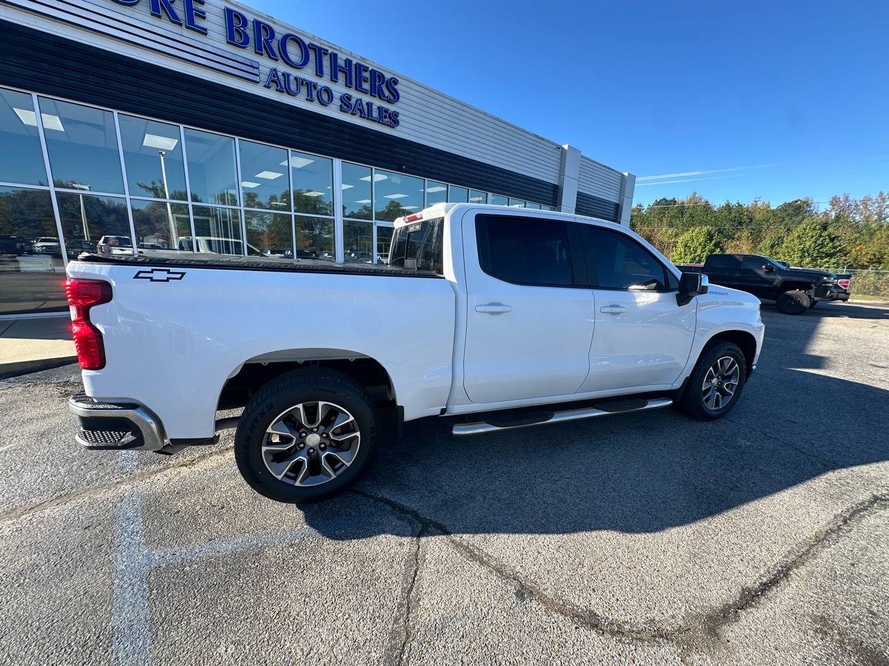 Chevrolet Silverado 1500 2WD Crew Cab 147" LT 2020