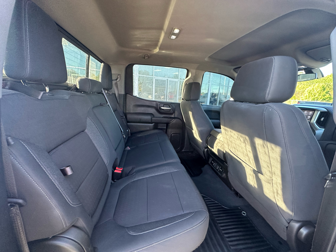 Chevrolet Silverado 1500 2WD Crew Cab 147" LT 2020