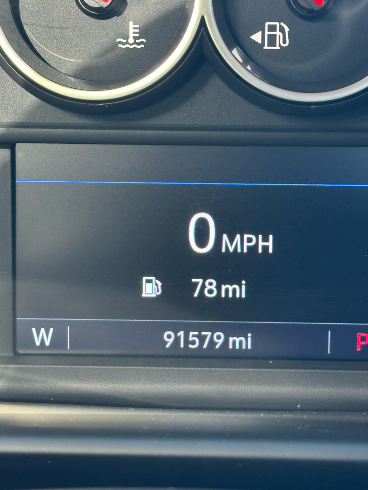 Chevrolet Silverado 1500 2WD Crew Cab 147" LT 2020