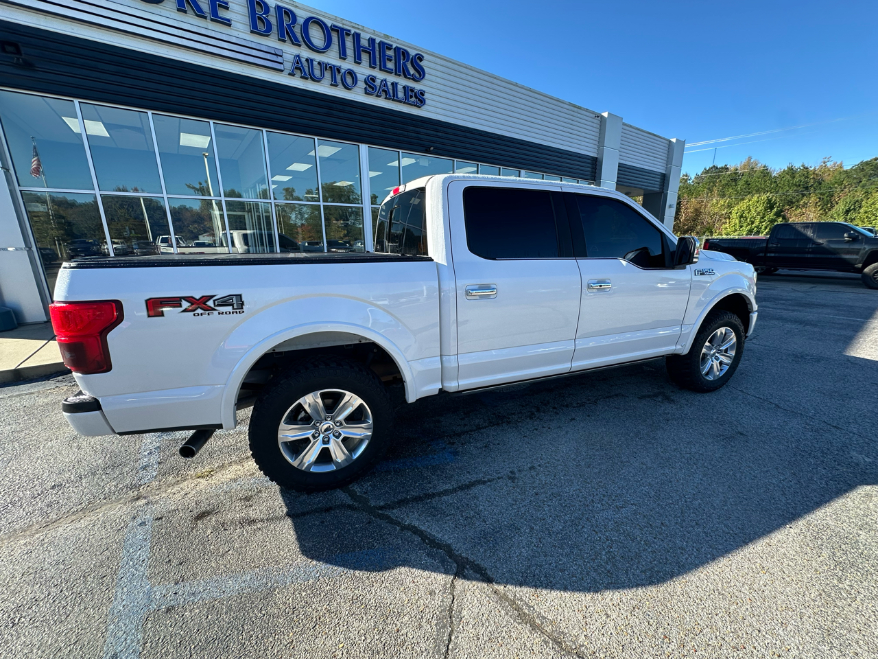 Ford F-150 4WD SuperCrew 145" Platinum 2018
