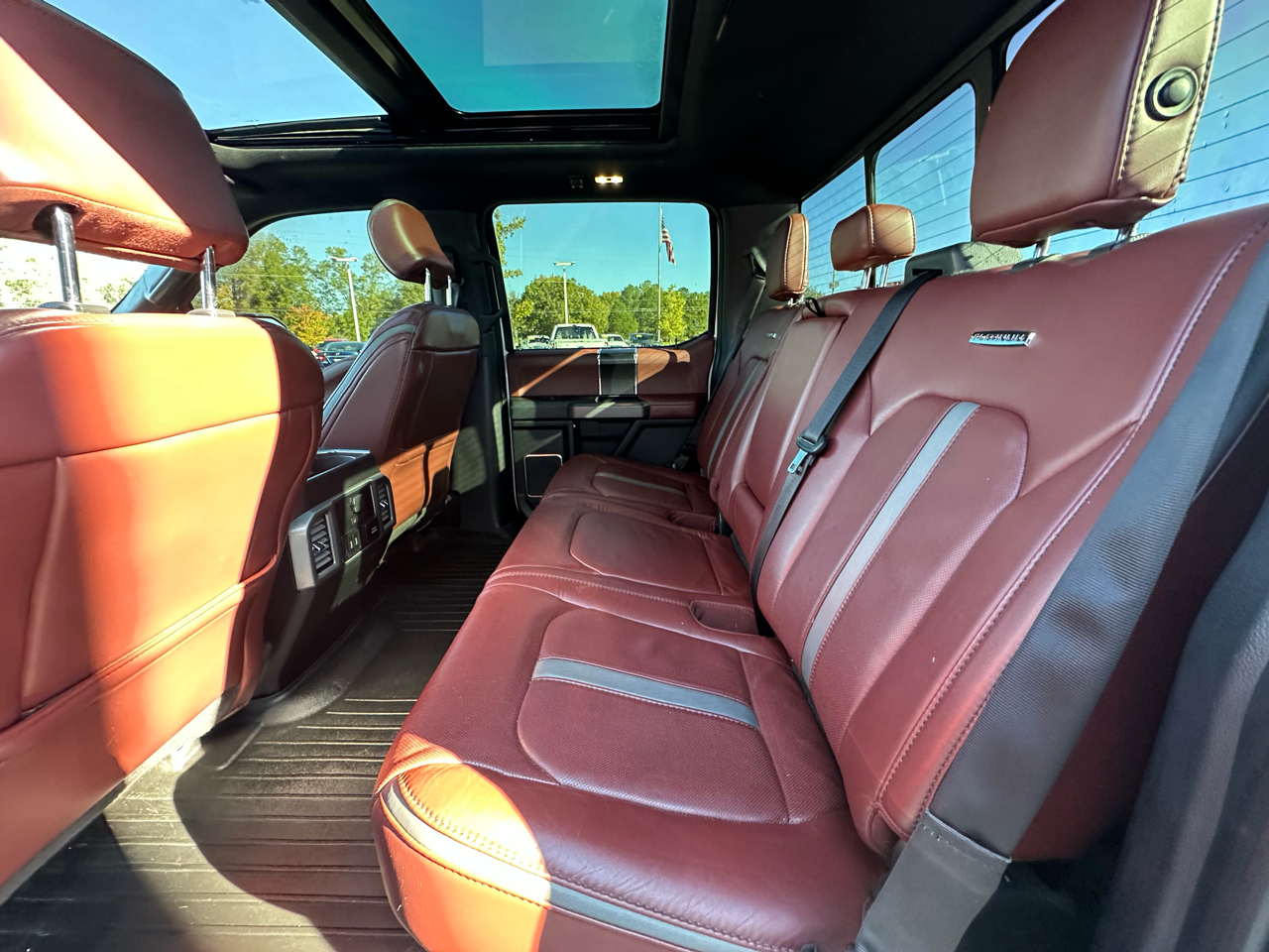 Ford F-150 4WD SuperCrew 145" Platinum 2018