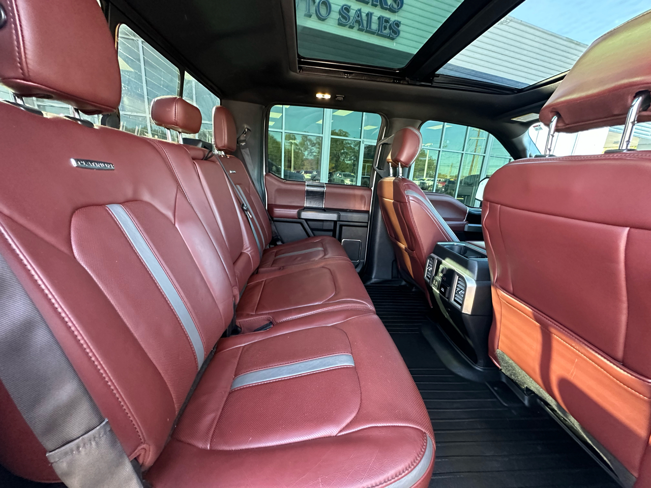 Ford F-150 4WD SuperCrew 145" Platinum 2018