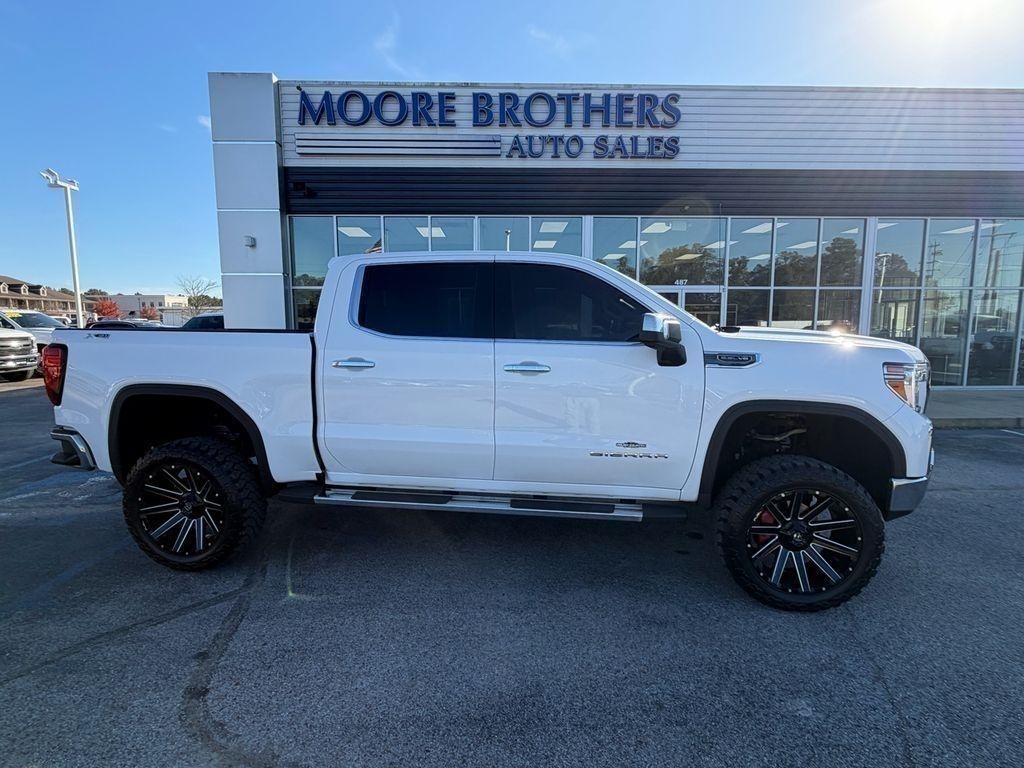 2021 GMC Sierra 1500 4WD Crew Cab 147" SLT
