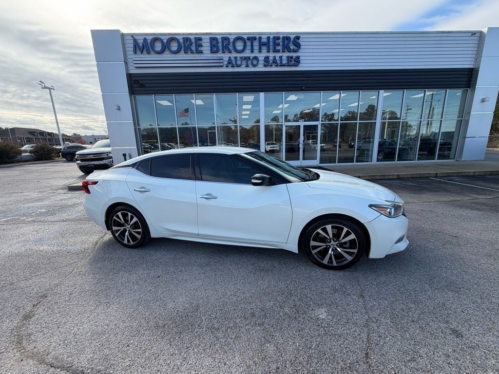 2017 Nissan Maxima