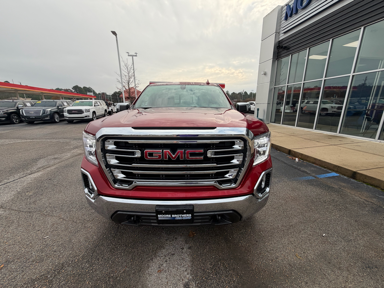 2021 Gmc Sierra 1500 SLT photo 3