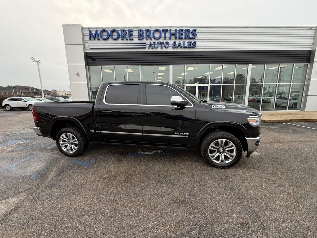 2023 RAM 1500 Limited 4x4 Crew Cab 5'7" Box