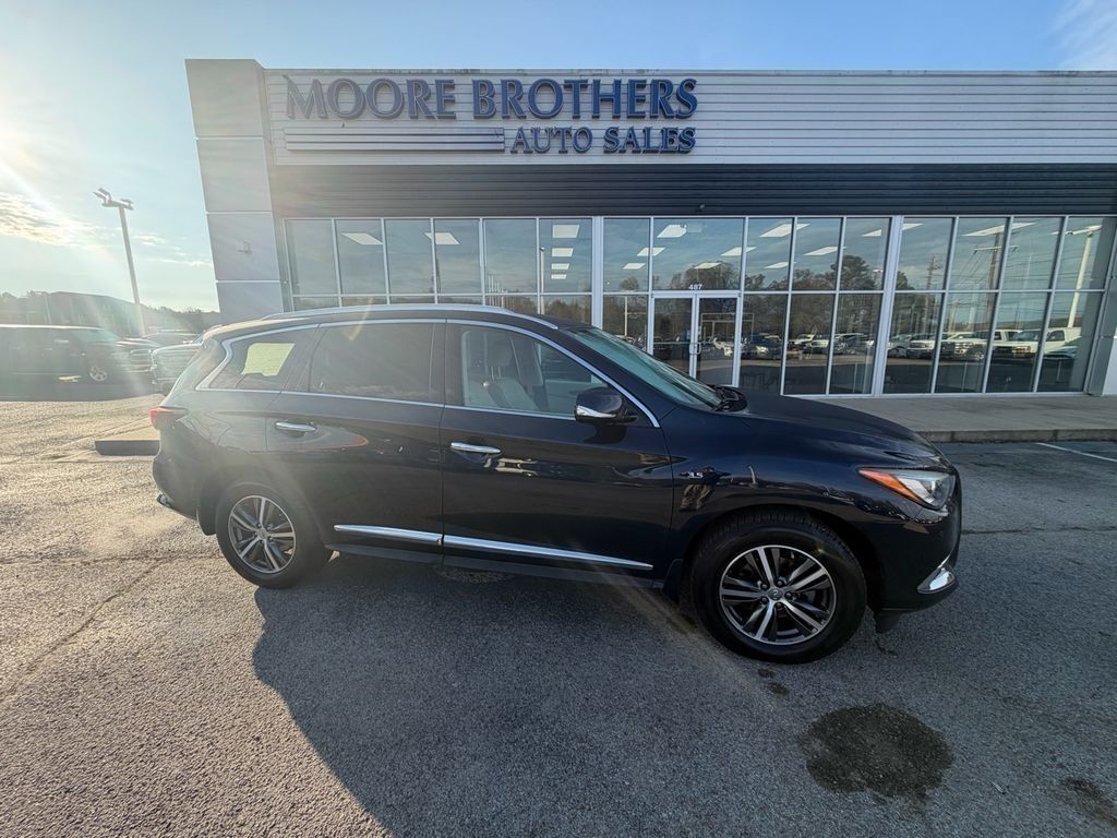2019 INFINITI QX60 LUXE's photo
