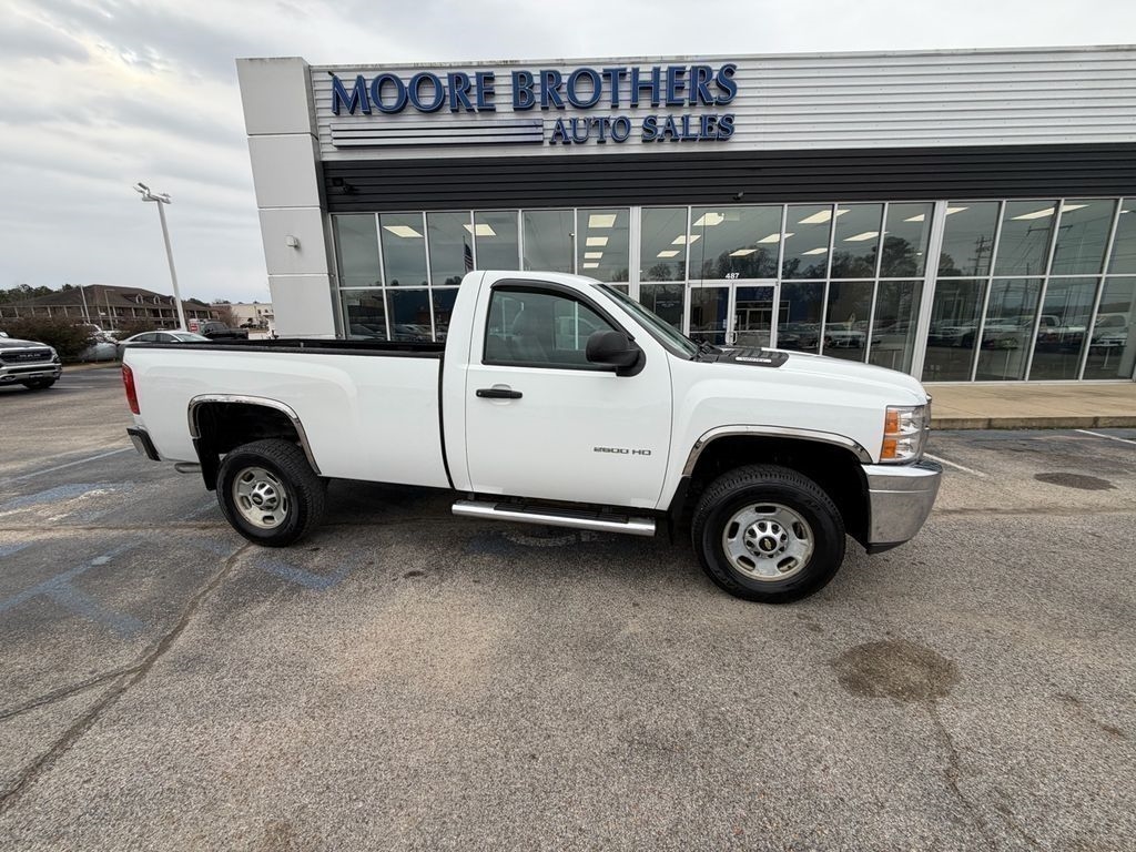 2013 Chevrolet Silverado 2500HD 4WD Reg Cab 133.7" Work Truck