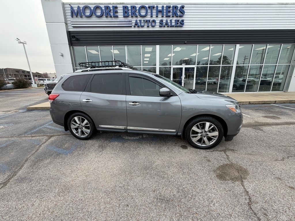 2015 Nissan Pathfinder 2WD 4dr Platinum
