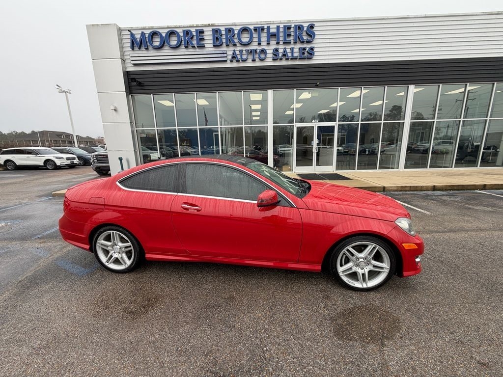 2013 Mercedes-Benz C-Class C250 Sport's photo