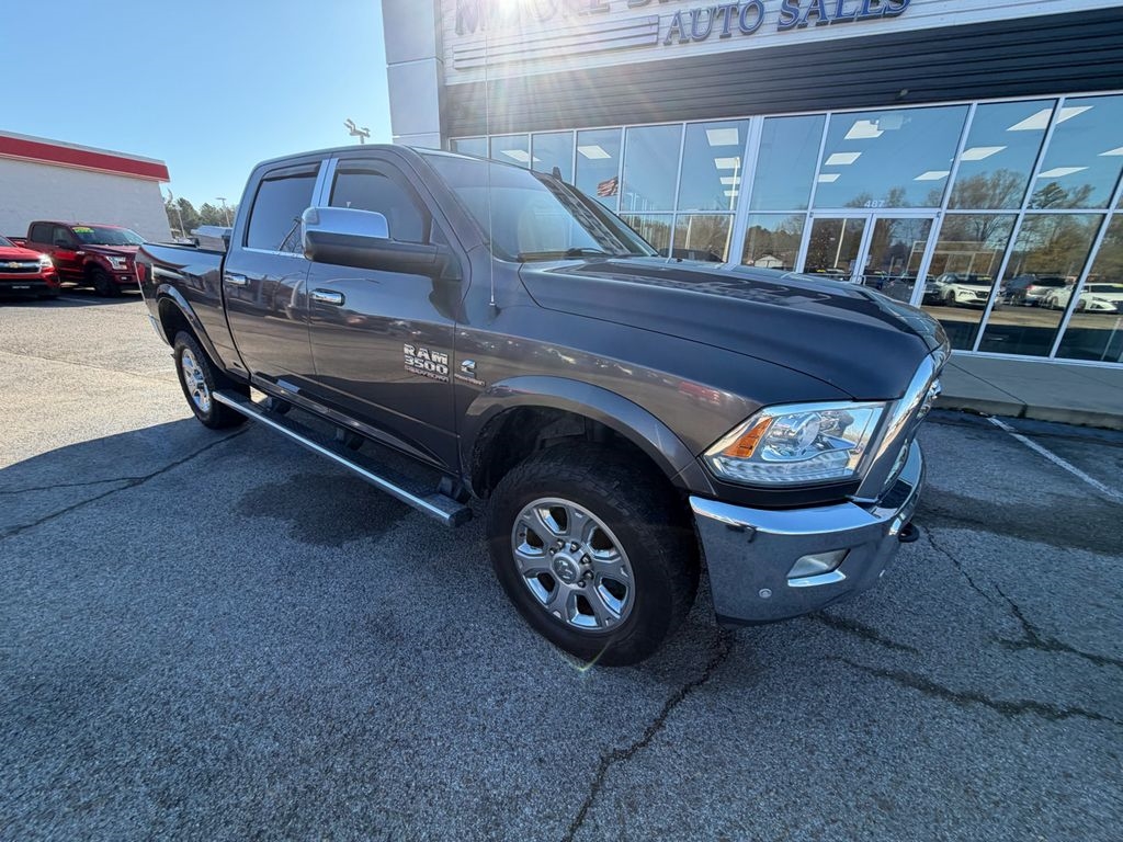 RAM 3500 4WD Crew Cab 149" Laramie 2016