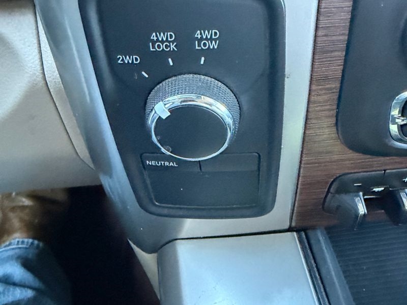 RAM 3500 4WD Crew Cab 149" Laramie 2016