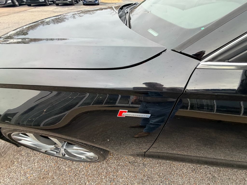 Audi A6 4dr Sdn quattro 3.0T Prestige 2013