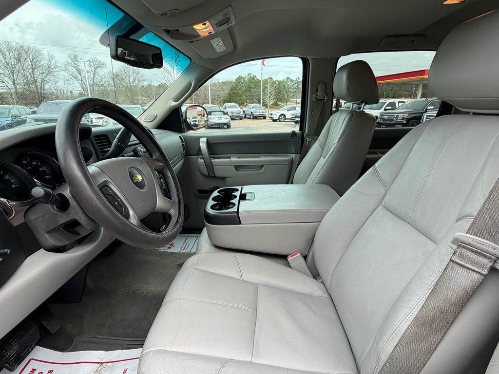 Chevrolet Silverado 1500 4WD Crew Cab 143.5" LT 2013