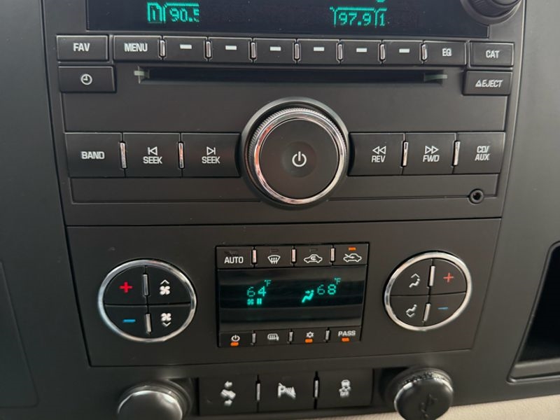 Chevrolet Silverado 1500 4WD Crew Cab 143.5" LT 2013