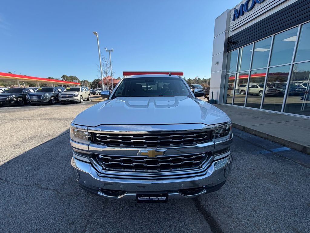 Chevrolet Silverado 1500 4WD Crew Cab 143.5" LTZ w/1LZ 2018